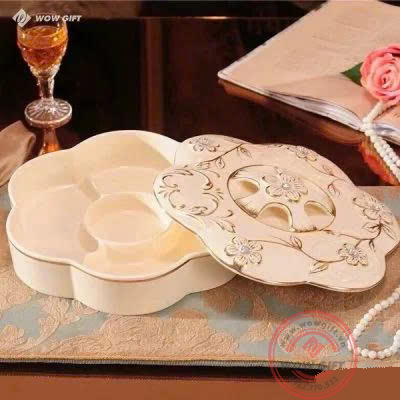 khay đựng bánh kẹo
