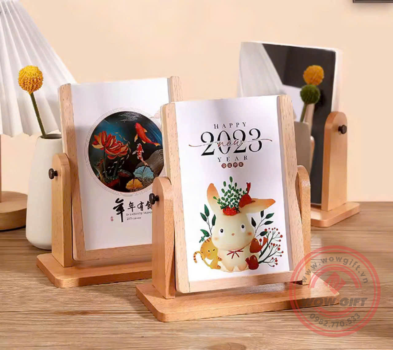 lịch gỗ để bàn